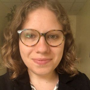 Meet your Posher, Juliette